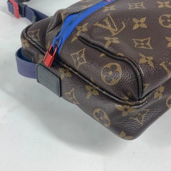 LOUIS VUITTON Monogram MessengerPM Crossbody Shoulder Bag - Picture 7 of 14